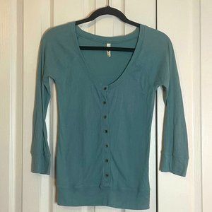 Fitted Long-Sleeve Rib-Knit Teal Henley